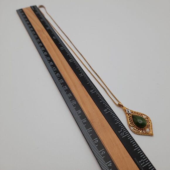 Vintage Genuine Jade Cultured Pearl Pendant Necklace Pat Pend 1970s - Picture 5 of 9